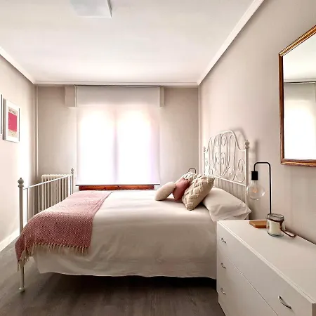 Housing La Paloma Leon