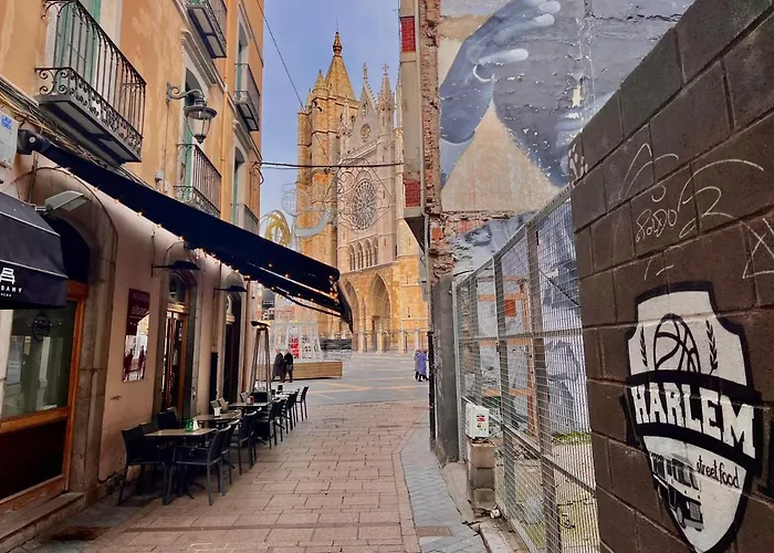 Housing La Paloma León